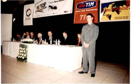 2002 - IV Top Universitário - Prêmio Marco Antonio Piazzetta