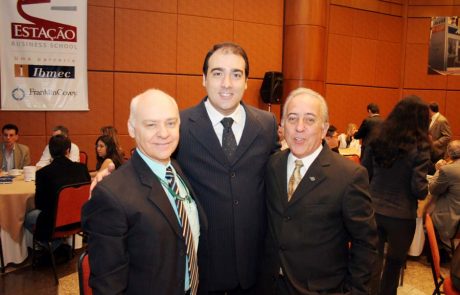 2008 – Estrela da Manhã – Artur Grynbaum, Onez Silva, Ney Braga e Rogerio Florenzano 2008 - Estrela da Manhã - Artur Grynbaum, Onez Silva, Ney Braga e Rogerio Florenzano