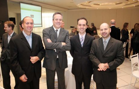 2008 – Estrela da Manhã – Oriovisto Guimarães, Mainardes, Rodrigo Florenzano e Gustavo Bizelli 2008 - Estrela da Manhã - Oriovisto Guimarães, Mainardes, Rodrigo Florenzano e Gustavo Bizelli