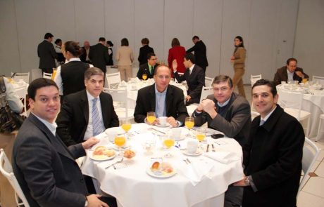 2008 – Estrela da Manhã – Oriovisto Guimarães, Raphael Mueller e Ronie Pires 2008 - Estrela da Manhã - Oriovisto Guimarães, Raphael Mueller e Ronie Pires