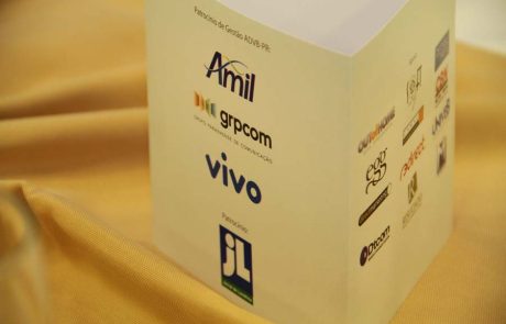 2011 - Estrela da Manhã - Artur Grymbaum