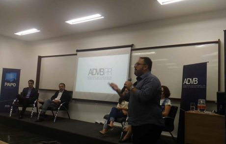 2018 - papo ADVB - Fake News