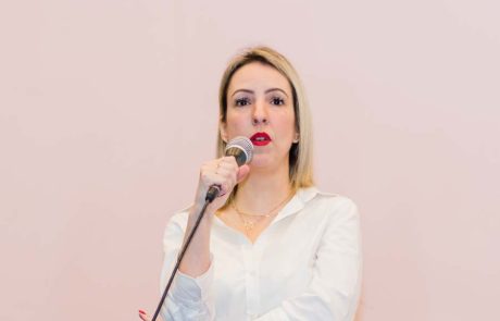 2018 - papo ADVB - Paola Rocha