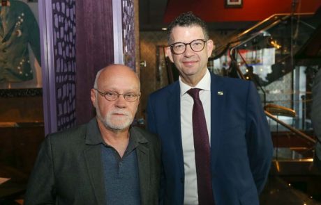 2019 – Estrela da Manhã – Curitiba – Helio Rotenberg – Osmar Correa 2019 - Estrela da Manhã - Curitiba - Helio Rotenberg - Osmar Correa