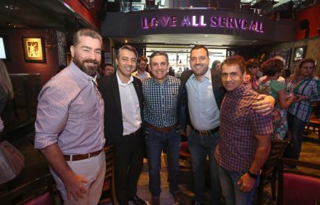 2019 – Estrela da Manhã – Curitiba – Helio Rotenberg – Roberto Herrera – Caique Ferrreira – Ronie Pires – Eduardo Jaime – Carlinhos 2019 - Estrela da Manhã - Curitiba - Helio Rotenberg - Roberto Herrera - Caique Ferrreira - Ronie Pires - Eduardo Jaime - Carlinhos