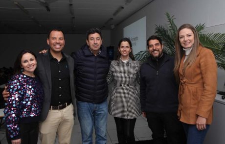 2019 – Estrela da Manhã – Ponto Grossa – Peter Kronston – Gislayne Muraro – Fabio Goes – Wilson Oliveira – Isis Barczack 2019 - Estrela da Manhã - Ponto Grossa - Peter Kronston - Gislayne Muraro - Fabio Goes - Wilson Oliveira - Isis Barczack