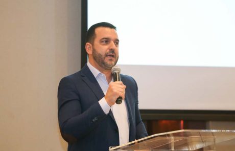 2019 – Estrela da Manhã – Curitiba – Pierre Berenstein – Eduardo Jaime 2019 - Estrela da Manhã - Curitiba - Pierre Berenstein - Eduardo Jaime