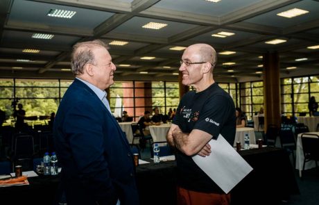 2019 – Hackatop de Marketing – Antonio Guetter – Jose Damigo 2019 - Hackatop de Marketing - Antonio Guetter - Jose Damigo