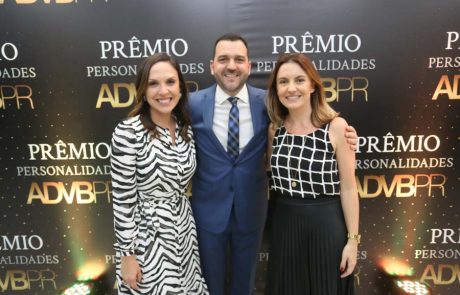 2019 – Prêmio Personalidades – Eduardo Jaime – Mariana Siqueira – Flavia Ferreira 2019 - Prêmio Personalidades - Eduardo Jaime - Mariana Siqueira - Flavia Ferreira