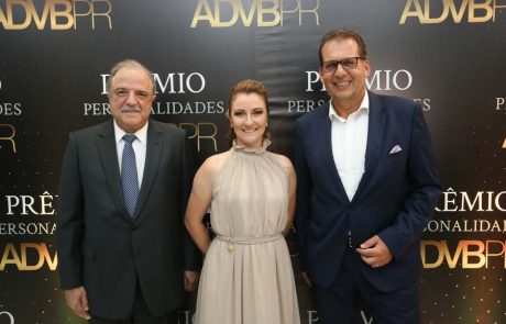 2019 – Prêmio Personalidades – Anibal Tacla – Gioceli Scorsim – Mathias Schupp 2019 - Prêmio Personalidades - Anibal Tacla - Gioceli Scorsim - Mathias Schupp