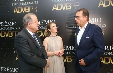 2019 – Prêmio Personalidades – Anibal Tacla – Gioceli Scorsim – Mathias Schupp 2019 - Prêmio Personalidades - Anibal Tacla - Gioceli Scorsim - Mathias Schupp