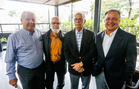 2019 – Encontro Ex-Presidentes – jair Capristo – Osmar Correia – Fernando Fontana – Leonardo Petrelli 2019 - Encontro Ex-Presidentes - jair Capristo - Osmar Correia - Fernando Fontana - Leonardo Petrelli