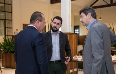 2019 – Lançamento Anuário – Nicolas Mejia – Jean Kuss – Wilson Oliveira 2019 - Lançamento Anuário - Nicolas Mejia - Jean Kuss - Wilson Oliveira