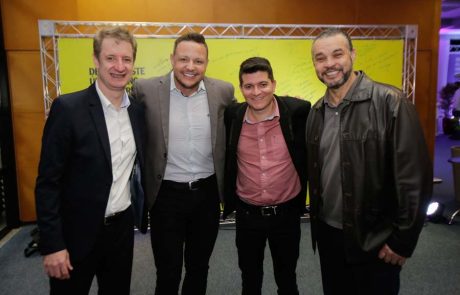 2021 – Top de Marketing – Luzi Benite – Emanuel Peruzzo – Mario Martinez – João Santos 2021 - Top de Marketing - Luzi Benite - Emanuel Peruzzo - Mario Martinez - João Santos