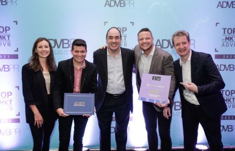 2021 – Top de Marketing – Renata Vicente – Mario Martinez – Ney Braga Alves – Emanuel Peruzzo – Luiz Benite 2021 - Top de Marketing - Renata Vicente - Mario Martinez - Ney Braga Alves - Emanuel Peruzzo - Luiz Benite