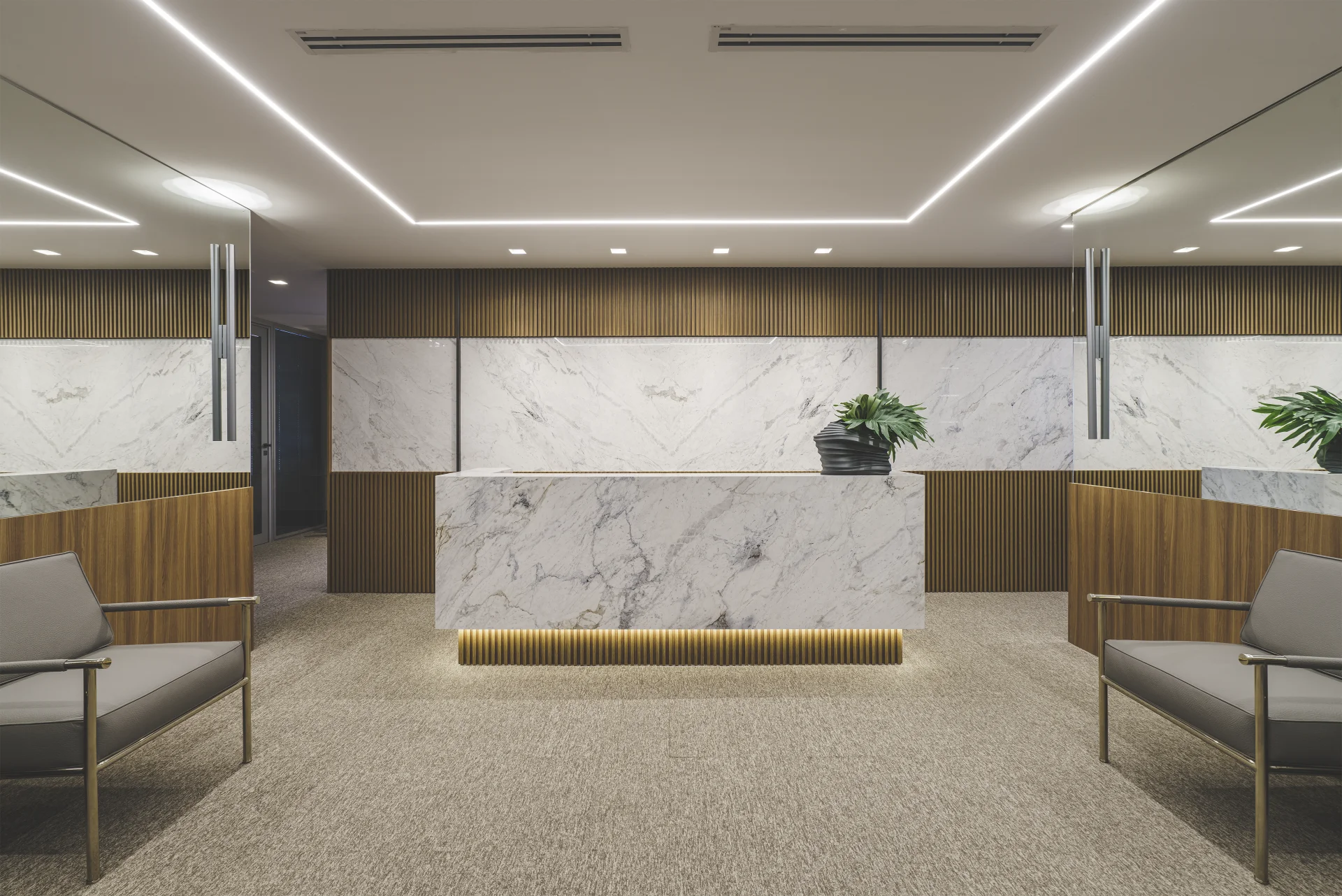 Caroline Andrusko - Linhares & Valentini Advocacia