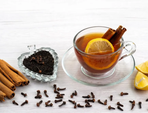 Chás para a Saúde Bucal: Infusões Naturais que Protegem Dentes e Gengivas