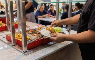 ESG na alimentação corporativa: por que não basta declarar, é preciso comprovar na rotina