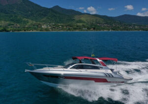 Lancha Triton