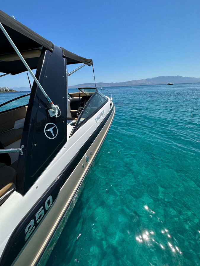 triton_yachts_PRODUTO_250_cab (14)