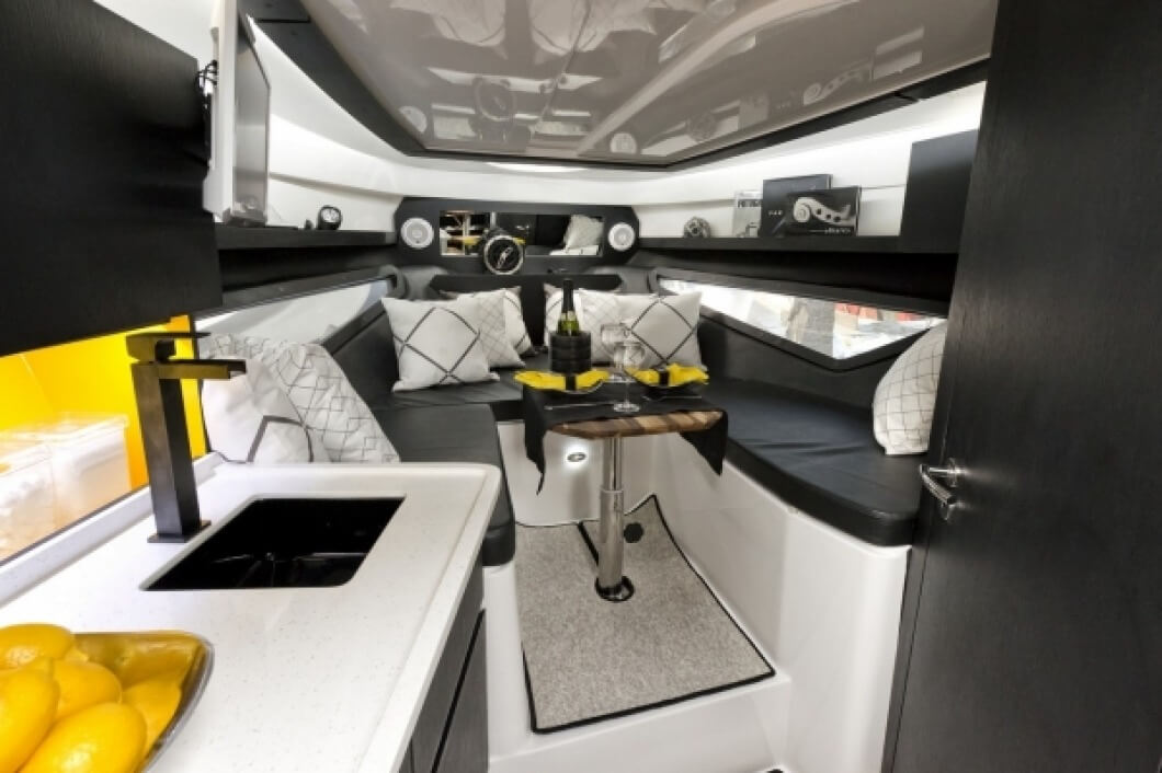 triton_yachts_PRODUTO_350_targa (5)