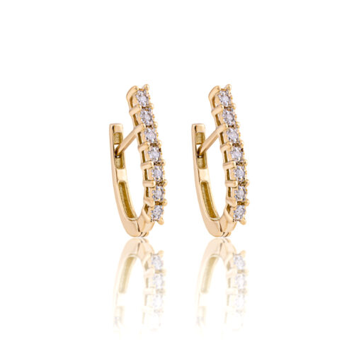 Brinco ouro amarelo argola oval com diamantes 0,07 ct.