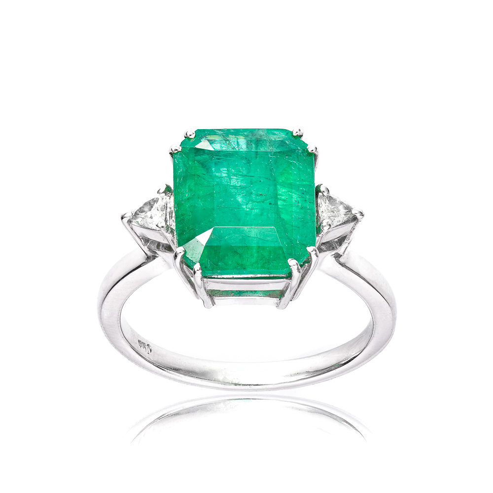 Anel Ouro branco com Esmeralda e Diamantes